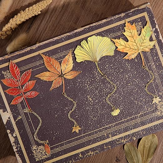 4 Pieces Leaf Metal Bookmark Set – Autumn Maple & Ginkgo Design with Hanging Chains